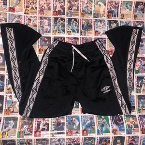 Vintage 90’s Umbro track sweatpants sz Boys M